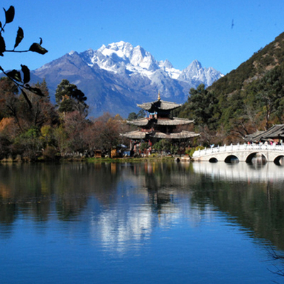 云南香格里拉环球国际5日跟团游